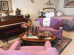 Crystal River Lullaby B&B