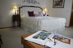 Crystal River Lullaby B&B