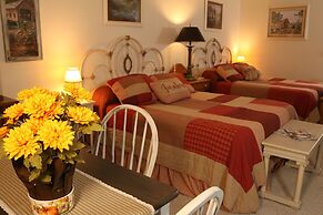 Crystal River Lullaby B&B