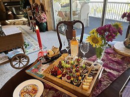 Crystal River Lullaby B&B