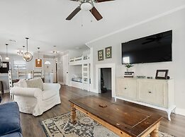 My Ohana Getaway 2 Bedroom Townhouse by Redawning