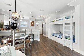 My Ohana Getaway 2 Bedroom Townhouse by Redawning