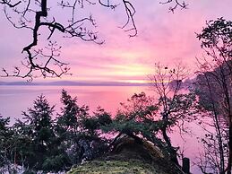 Sea La Vie Rare Peaceful Hidden Gem