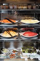 Oakwood Studios Sukhumvit Bangkok