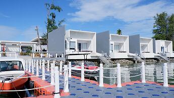 One Of A Kind Resort at Trikora Beach