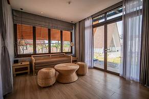 One Of A Kind Resort at Trikora Beach