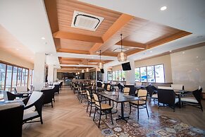 One Of A Kind Resort at Trikora Beach