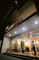 Goldberry Suites and Hotel Cebu