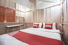 OYO 693 Tree House Cottage