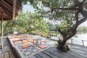 OYO 693 Tree House Cottage