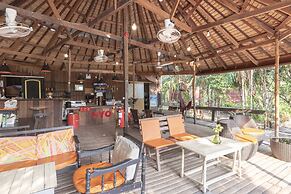 OYO 693 Tree House Cottage