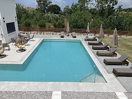 Kimiro Hotel Tsilivi