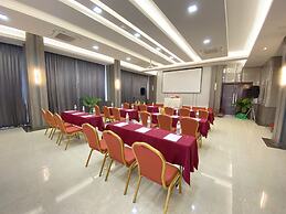 Vareena Palace Hotel