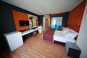 SEY BEACH HOTEL &SPA