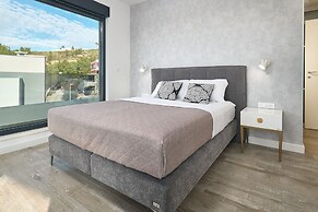 Luxury Villa Natali With Pool,terrace and sea View