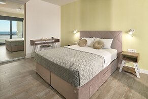 Luxury Villa Natali With Pool,terrace and sea View