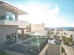 Luxury Villa Natali With Pool,terrace and sea View