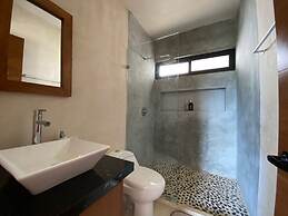 Beautiful Jungle View Luxury Studio