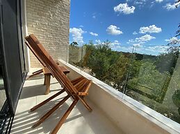 Beautiful Jungle View Luxury Studio