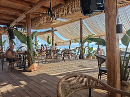 Olea Residence, Luxury sea View Apartment With Private Beach