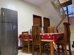 The Mugabi's Spacious Private Room