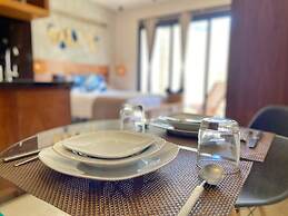 Charming and Bright Studio