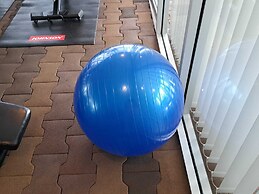 7C - No Impact From Earthquake 2bedrooms 2 Bath Downtown Bangkok