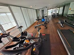 7C - No Impact From Earthquake 2bedrooms 2 Bath Downtown Bangkok