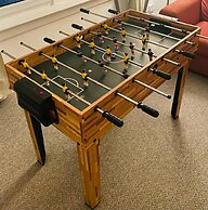 1 Bedroom Pet Friendly Apt Wd Free Wifi, Parking, Netflix & Pool Table