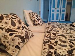 Room in Guest Room - Pretty Room in Villa L'air De La Mer, in Sidi Kao