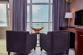 The Yacht Hotel