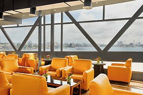 The Yacht Hotel