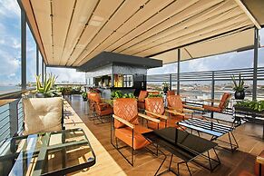 The Yacht Hotel