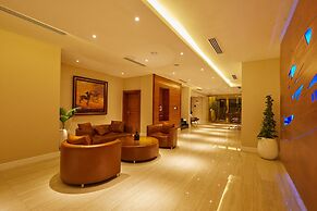 The Yacht Hotel