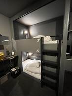 Rhodes Otsuka Hotel - Hostel