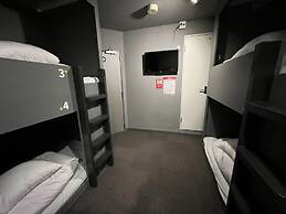 Rhodes Otsuka Hotel - Hostel