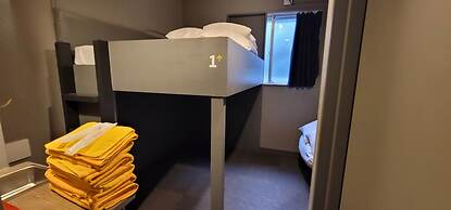 Rhodes Otsuka Hotel - Hostel