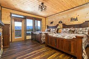 Bear Hugs - 5 Bedrooms, 5.5 Baths, Sleeps 20 5 Cabin by Redawning