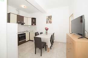 Apartments Pavla&niko