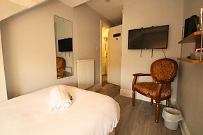 OYO Abbey Lodge Hotel