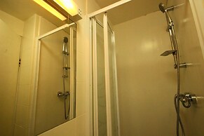 OYO Abbey Lodge Hotel