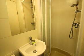 OYO Abbey Lodge Hotel