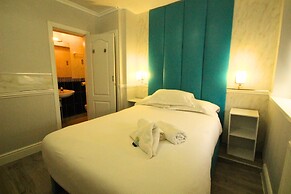 OYO Abbey Lodge Hotel