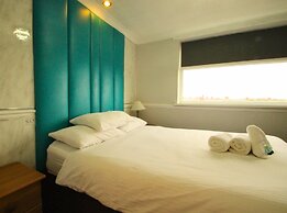 OYO Abbey Lodge Hotel