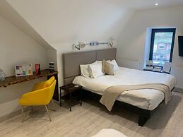 Cardiff Arms Bistro and Hotel