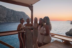 Butterfly Valley Beach Glamping