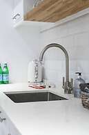 Livestay - 2 Bed Hollywood Movie Themed Apt