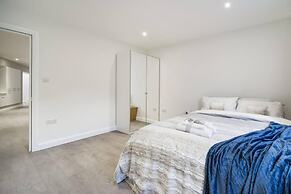 Livestay - 2 Bed Hollywood Movie Themed Apt