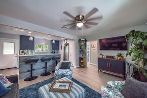 Castle Shadow DT 534 3 Bedroom Home by RedAwning