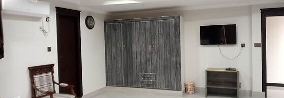 Khan Continental Hotel & Restaurant